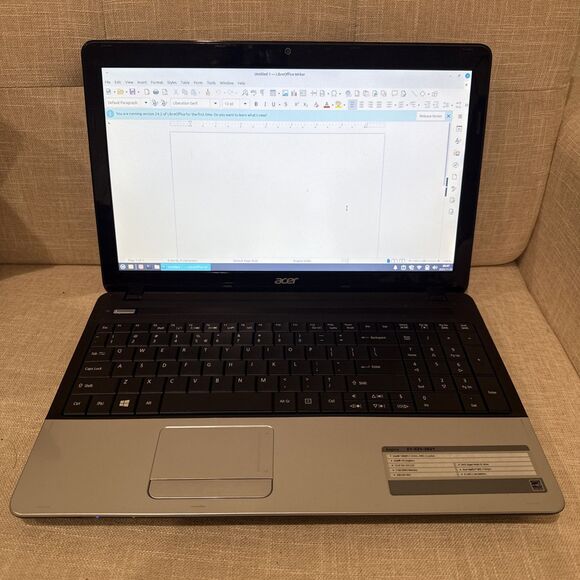 Acer Aspire E1-531 Intel 1000M 4GB 120GB SSD Linux Mint XFCE – Good Battery - Picture 3 of 15